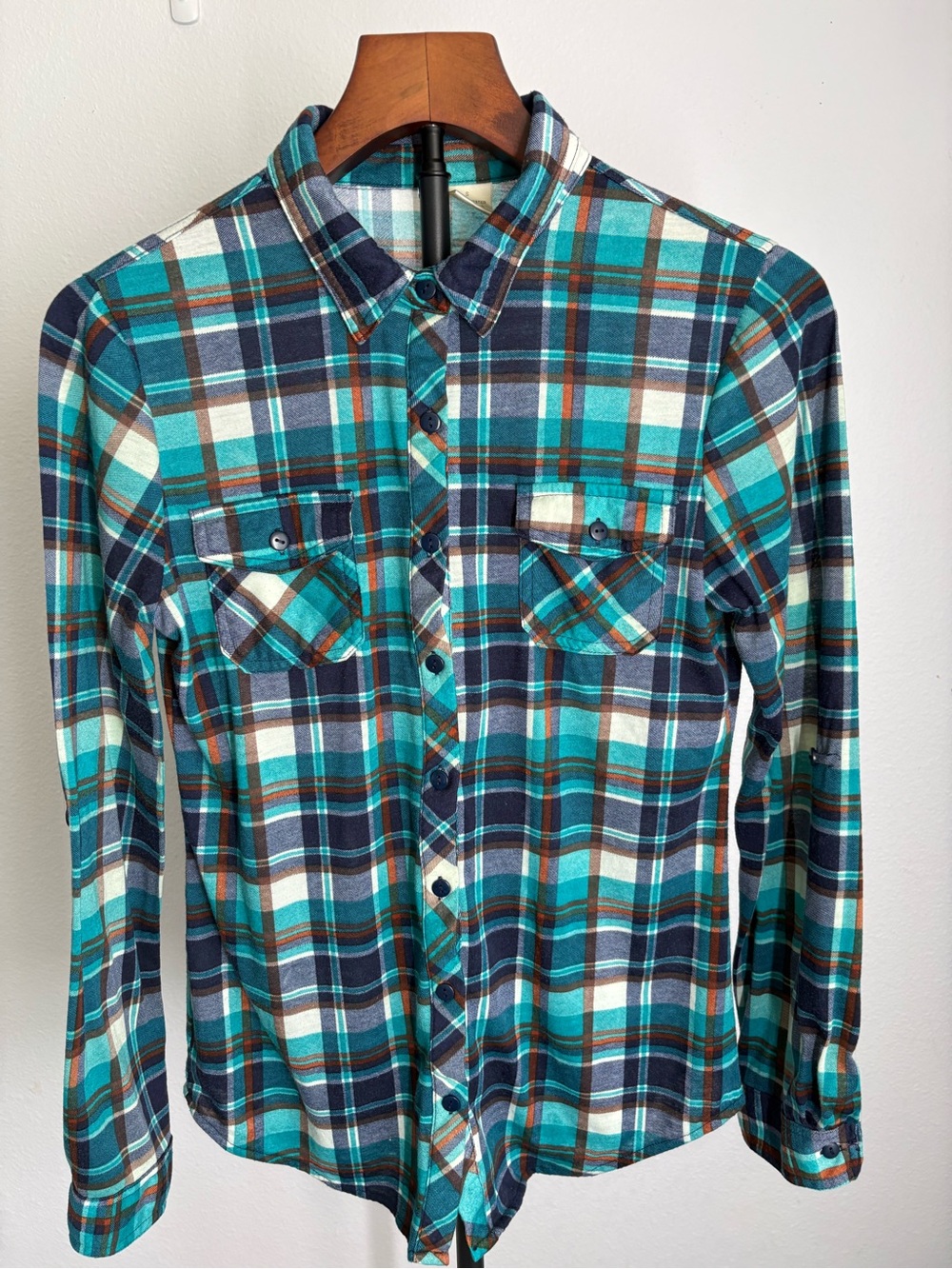 Passport women Teal and Navy Plaid Button-Down Shirt S